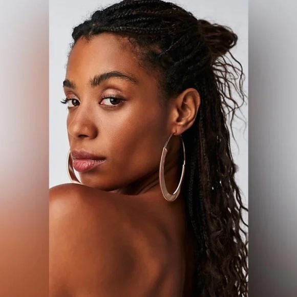 Free People Simply The Best Oversized Hoops Gold - Picture 5 of 5